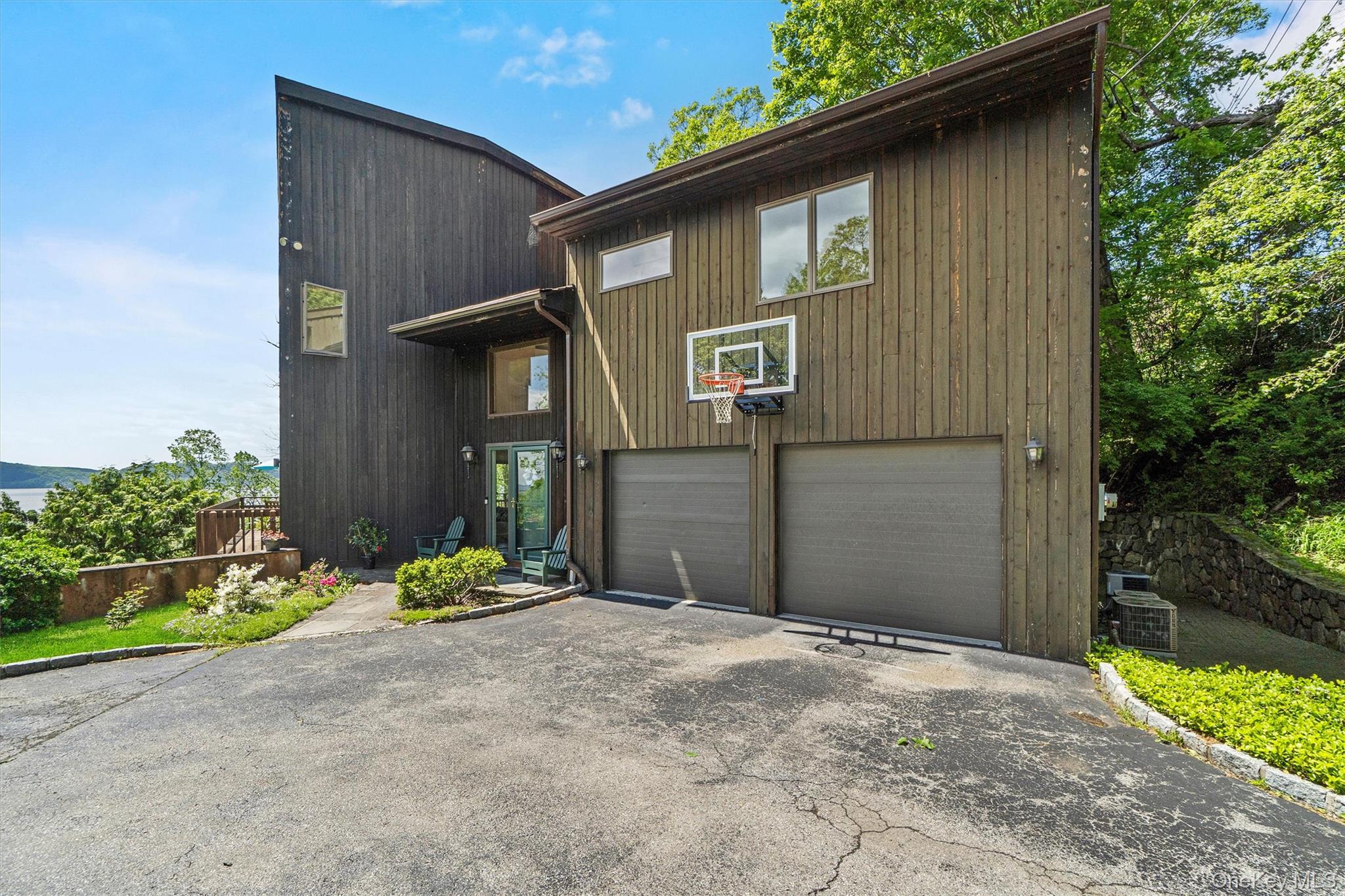 1260 Albany Post Road, Croton-on-Hudson, NY 10520