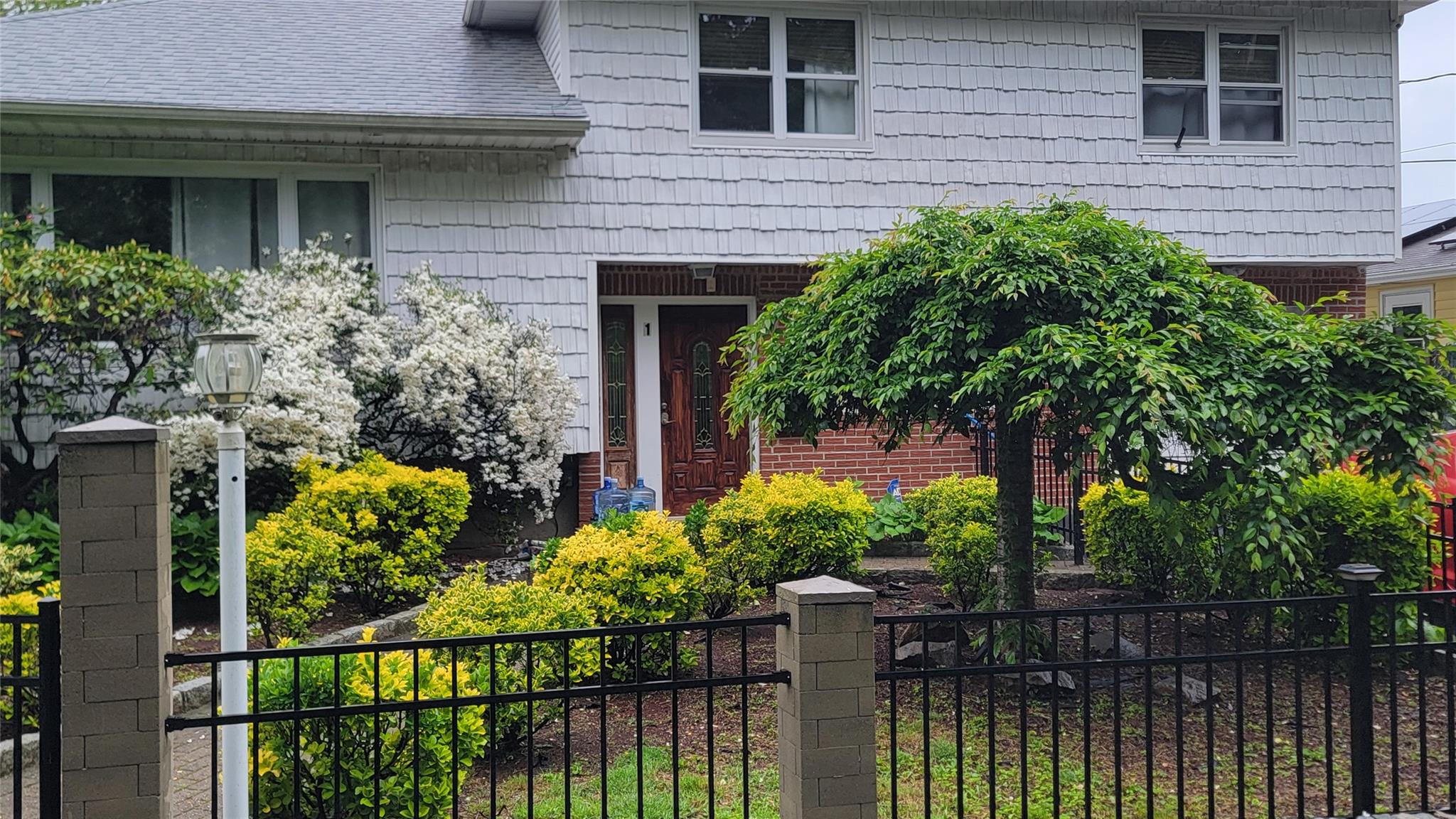 1 Cheshire Lane, Yonkers, NY 10710