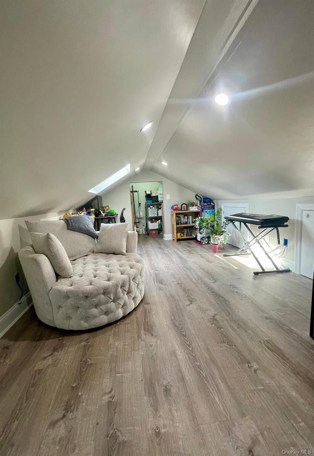 261-34 Langston Avenue # E-2, Glen Oaks, NY 11004