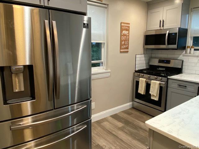 261-34 Langston Avenue # E-2, Glen Oaks, NY 11004