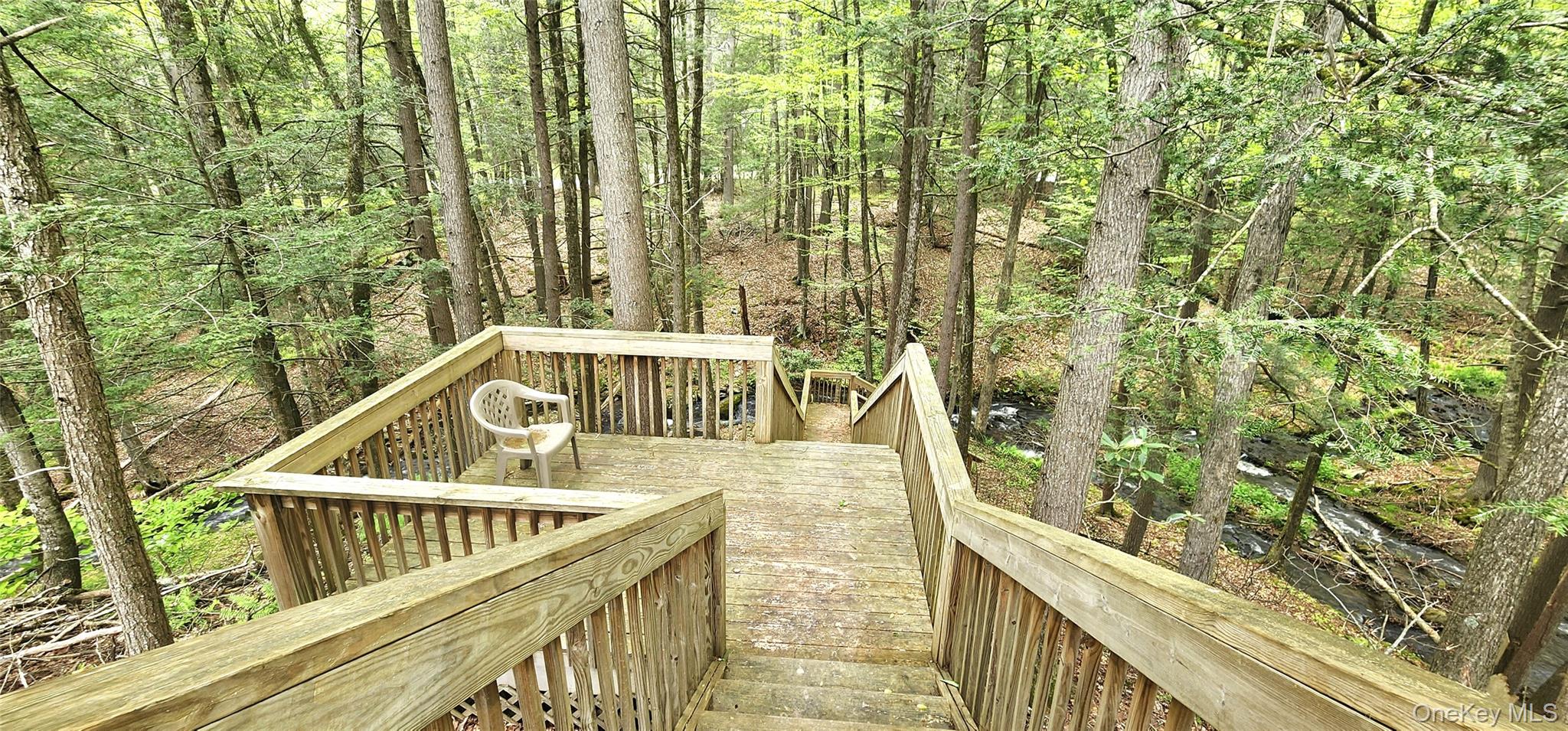 66 Hillside Road, Barryville, NY 12719