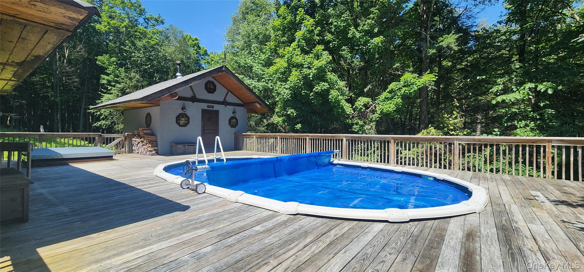 66 Hillside Road, Barryville, NY 12719