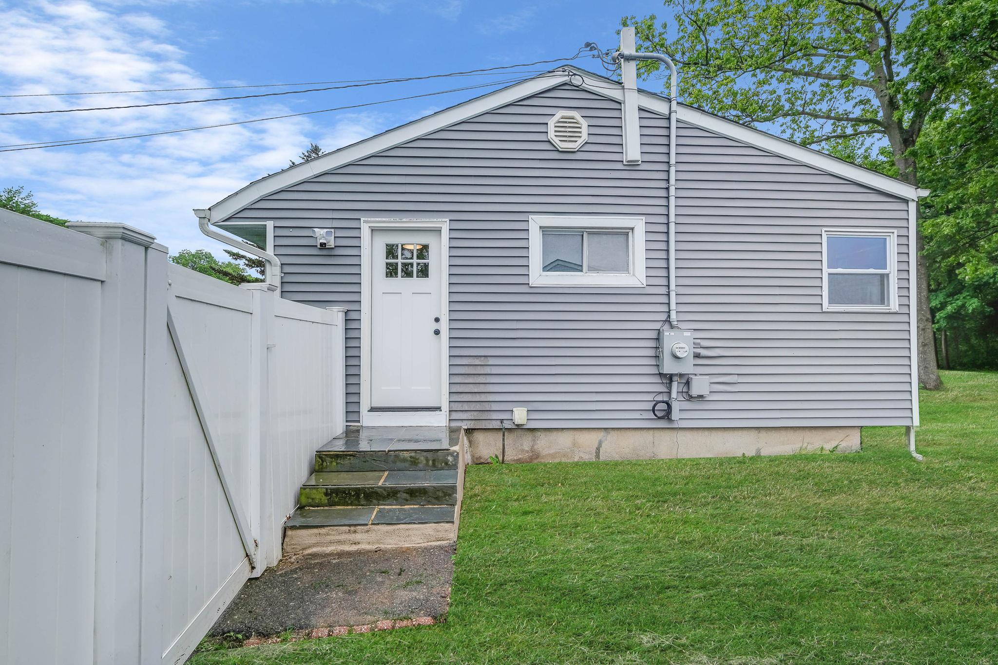 213 Stuyvesant Drive, Selden, NY 11784