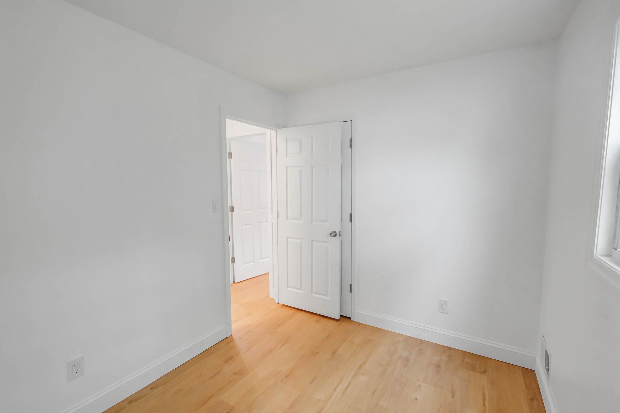 213 Stuyvesant Drive, Selden, NY 11784