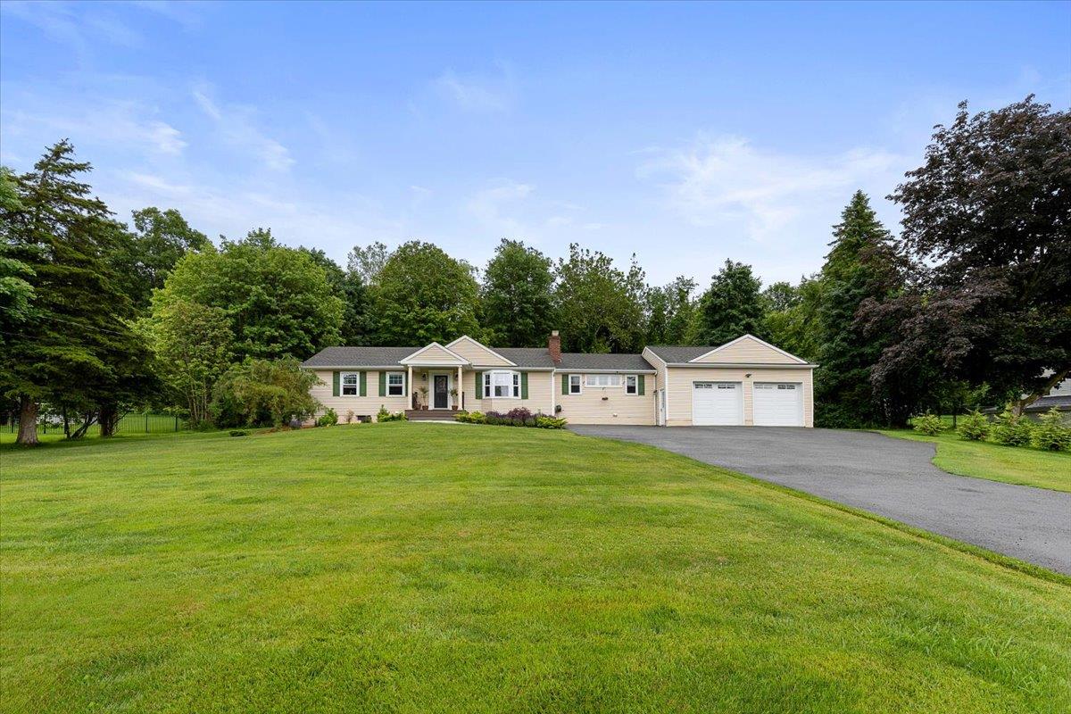 42 Gold Road, Poughquag, NY 12570