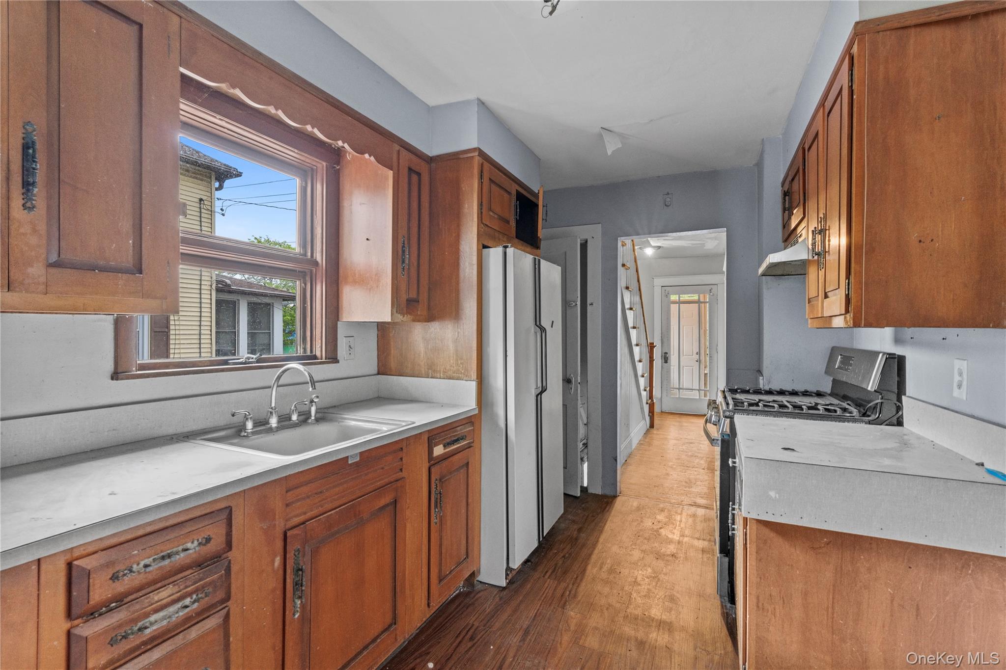 137 North Street, Newburgh, NY 12550