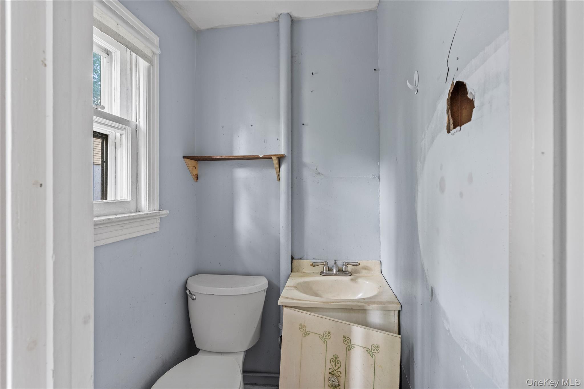 137 North Street, Newburgh, NY 12550