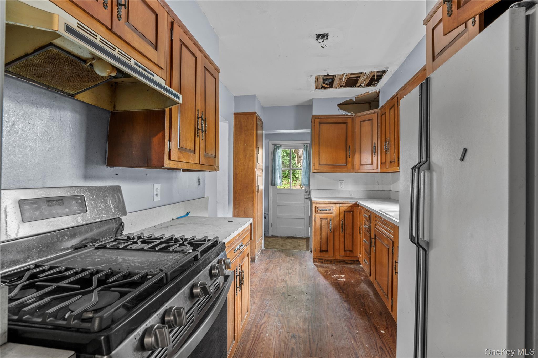 137 North Street, Newburgh, NY 12550