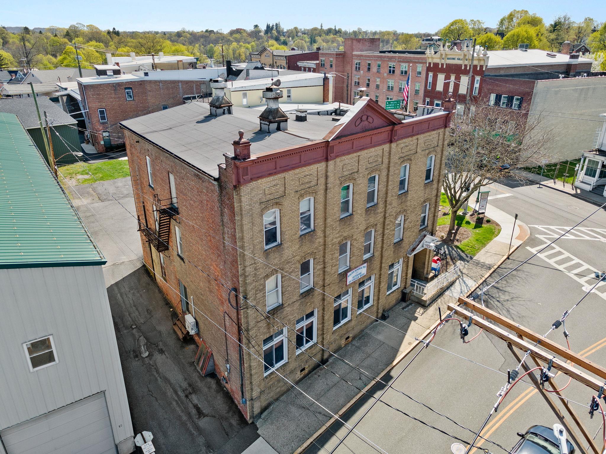 8 Oak Street, Walden, NY 12586