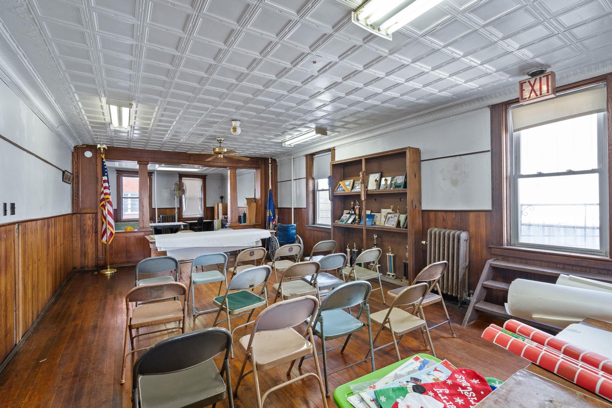 8 Oak Street, Walden, NY 12586