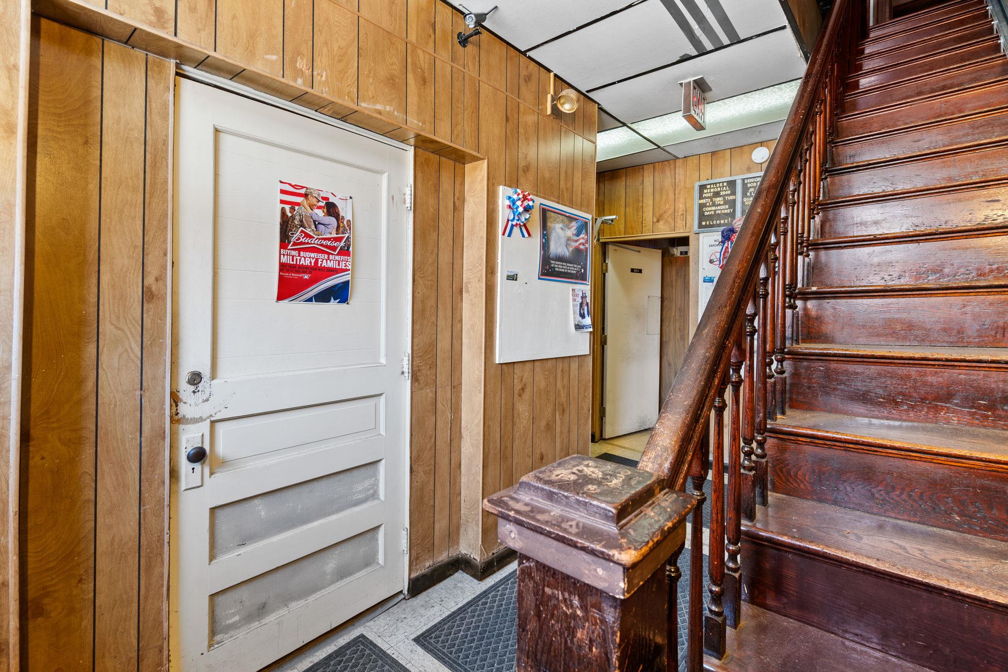 8 Oak Street, Walden, NY 12586