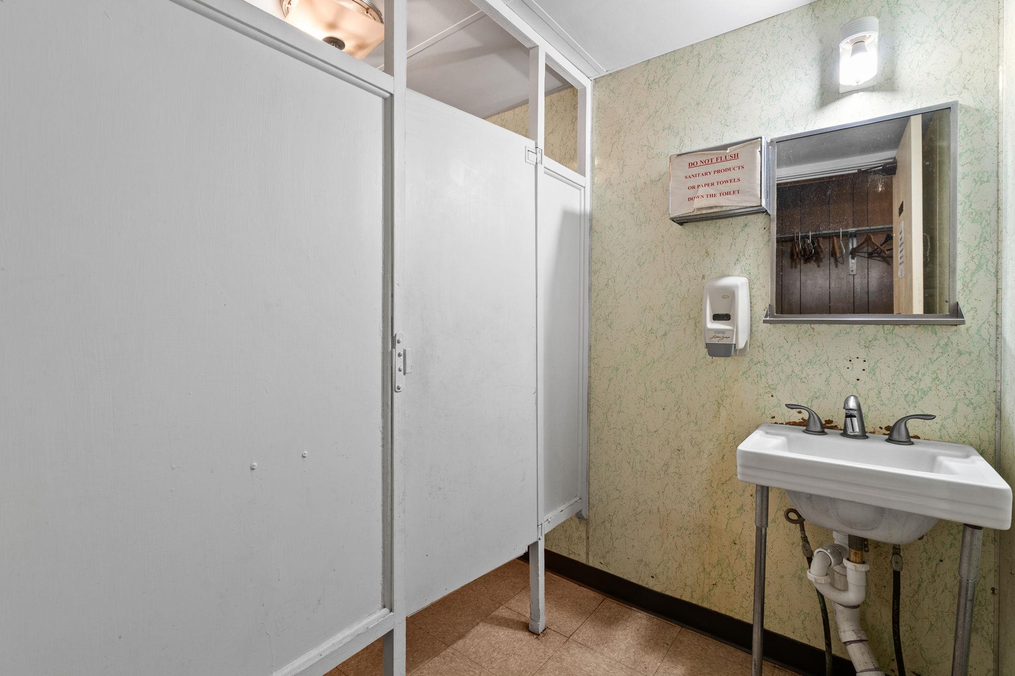 8 Oak Street, Walden, NY 12586