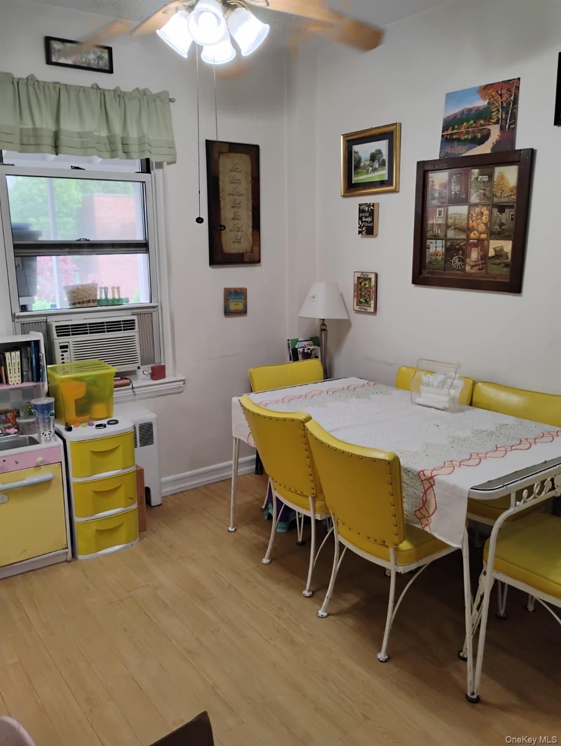 284 Central Avenue # D-6, Lawrence, NY 11559