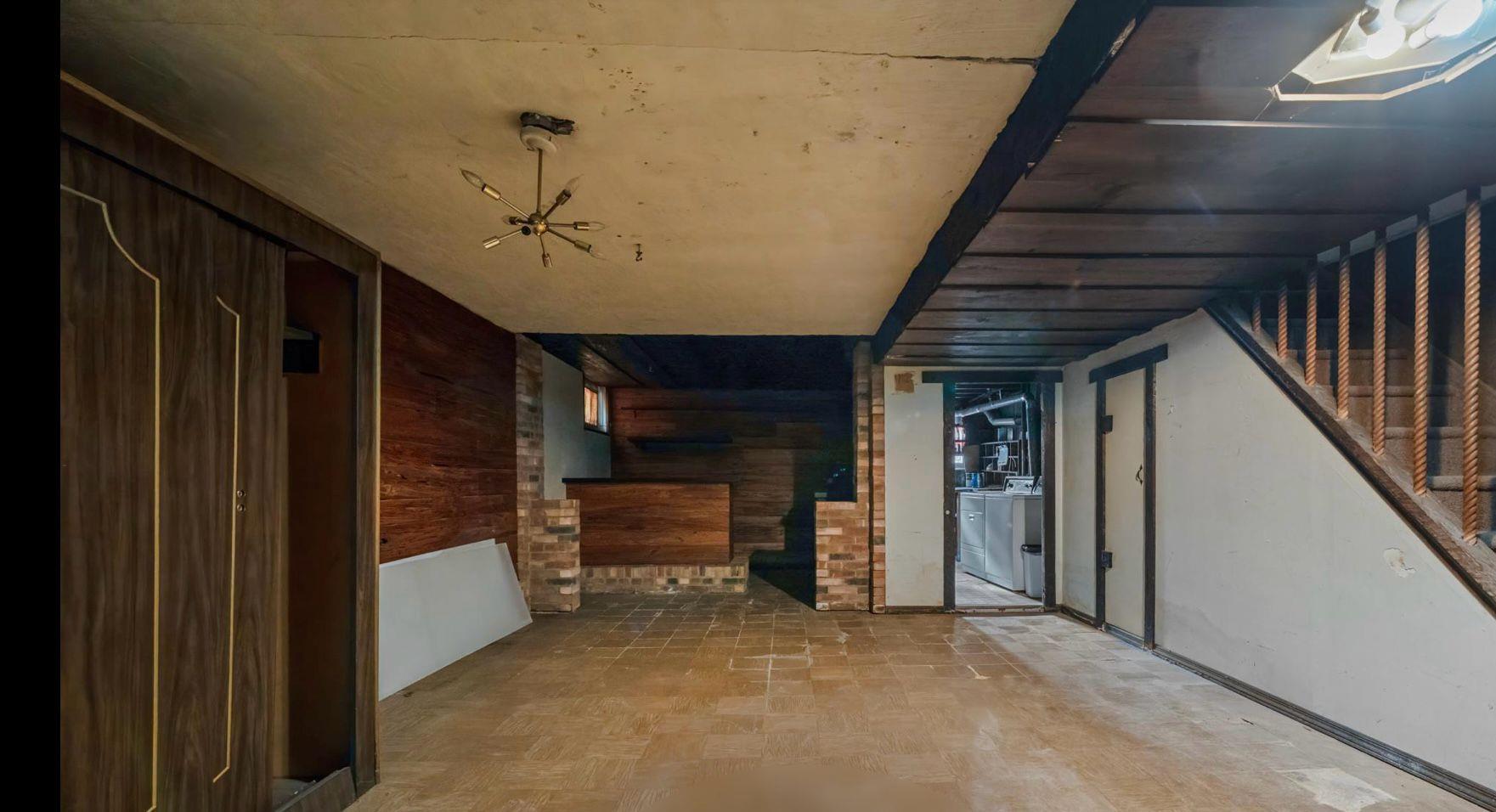 138-12 76th Avenue, Kew Garden Hills, NY 11367