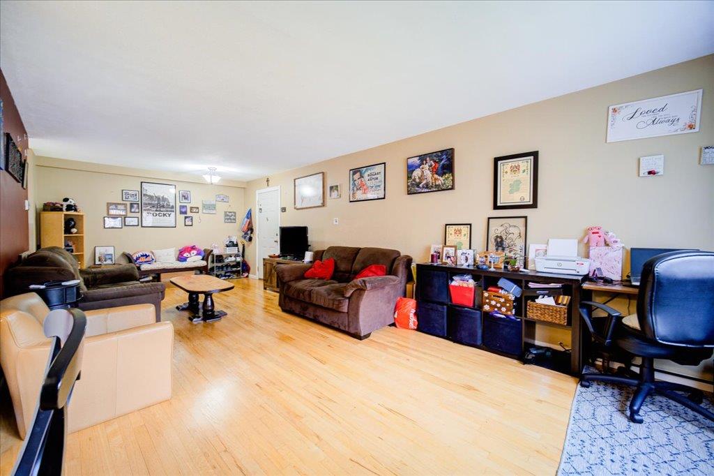 10 Oakwood Terrace # 118, New Windsor, NY 12553