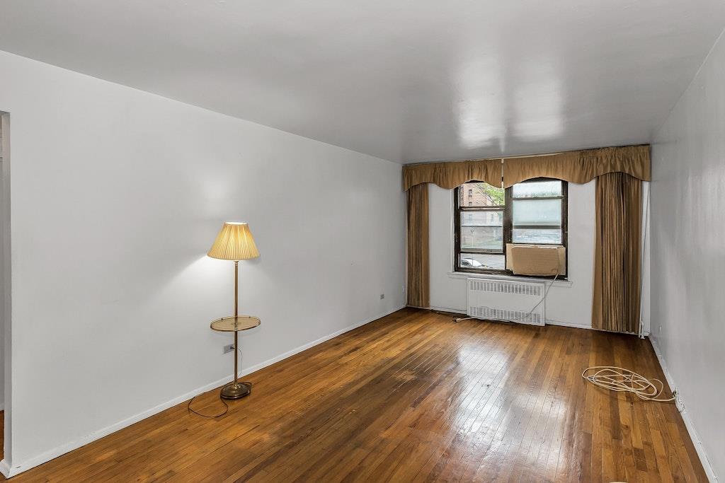 87-40 Francis Lewis Boulevard # B38, Queens Village, NY 11427