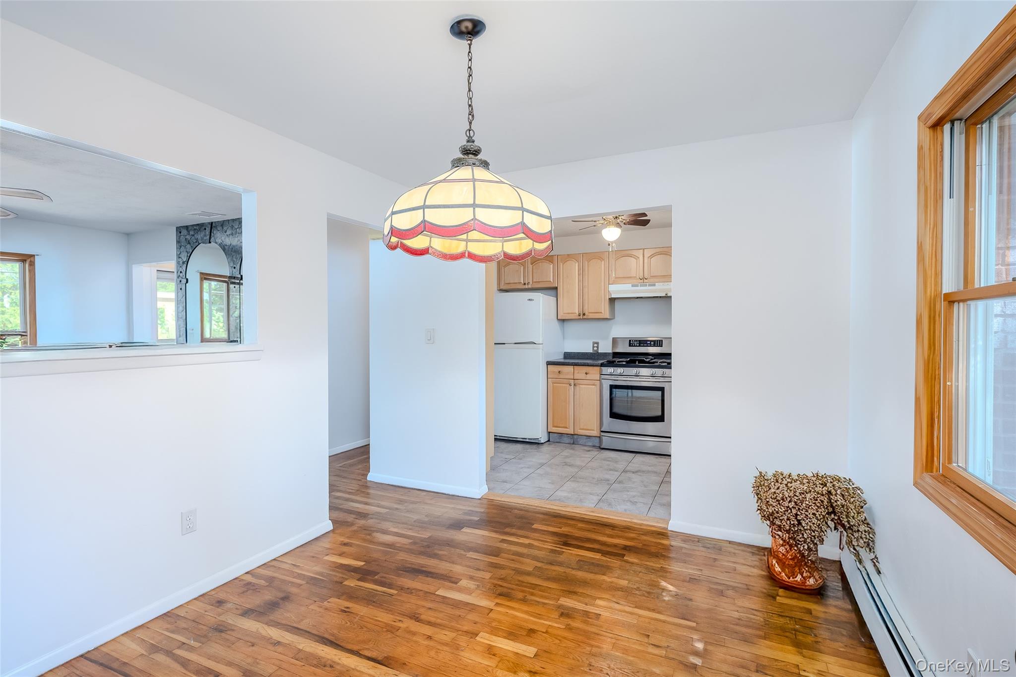 218 Cliff Road W, Wading River, NY 11792