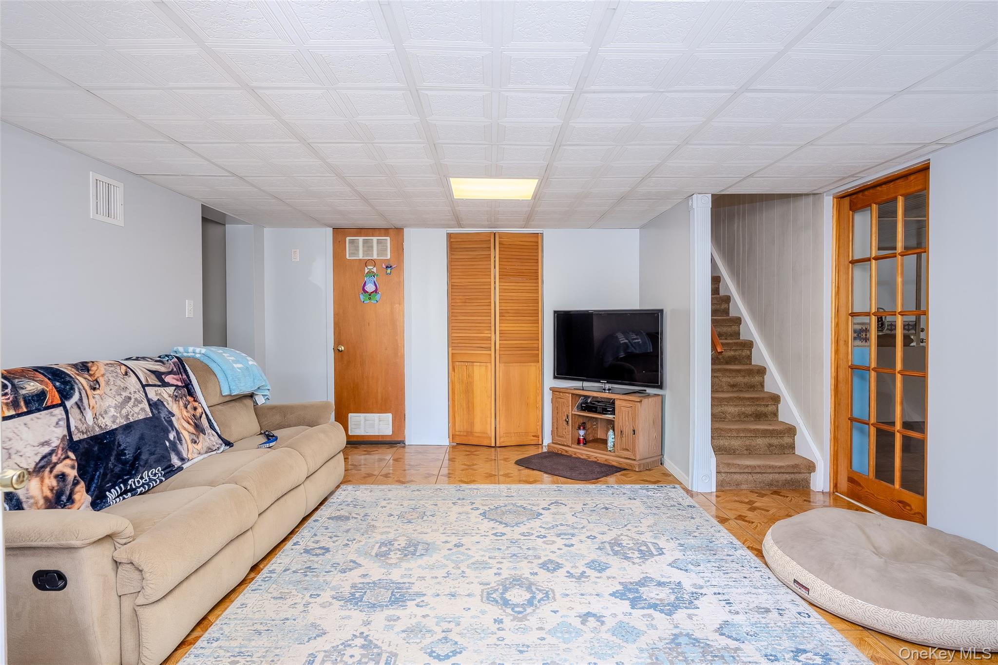 218 Cliff Road W, Wading River, NY 11792