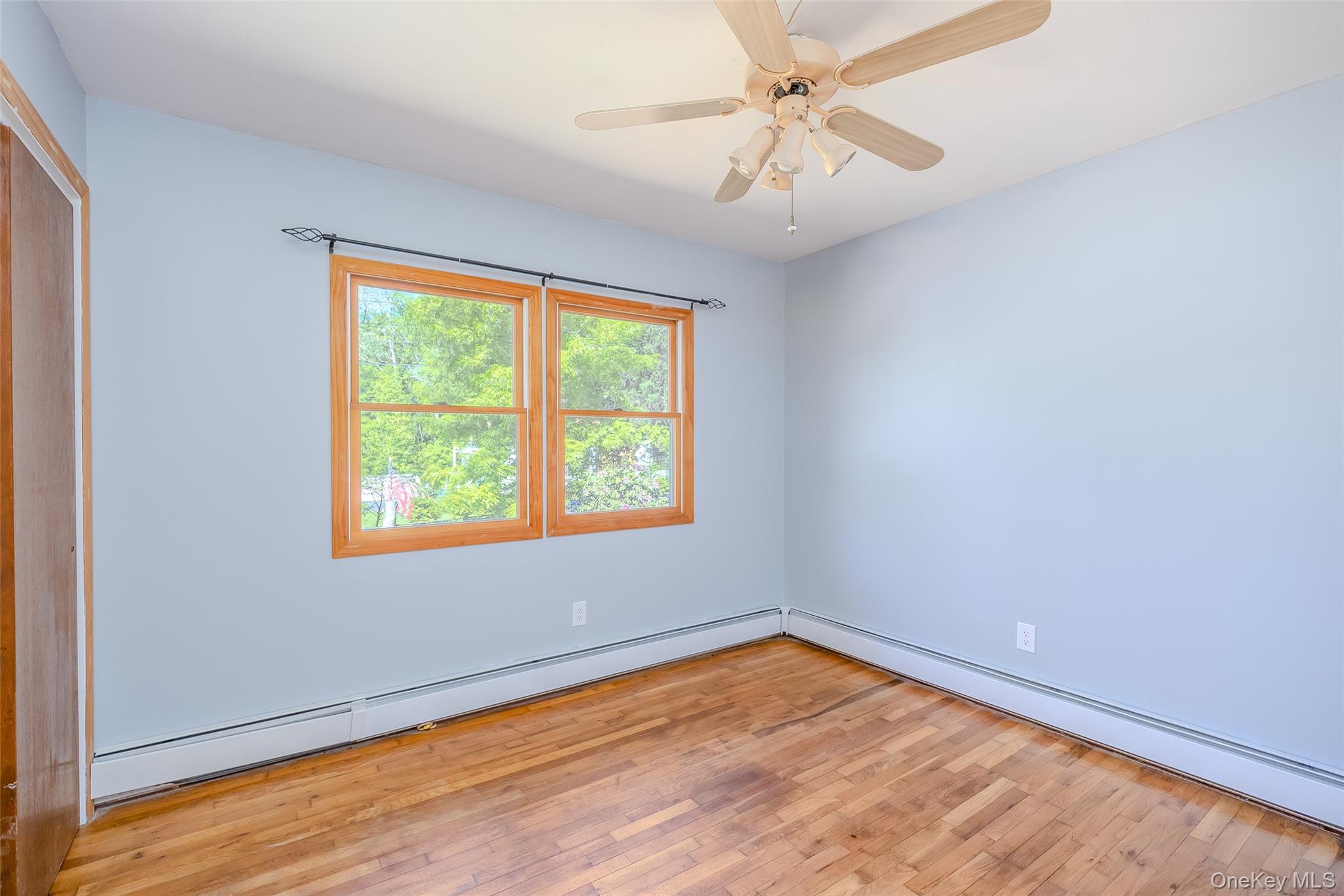 218 Cliff Road W, Wading River, NY 11792