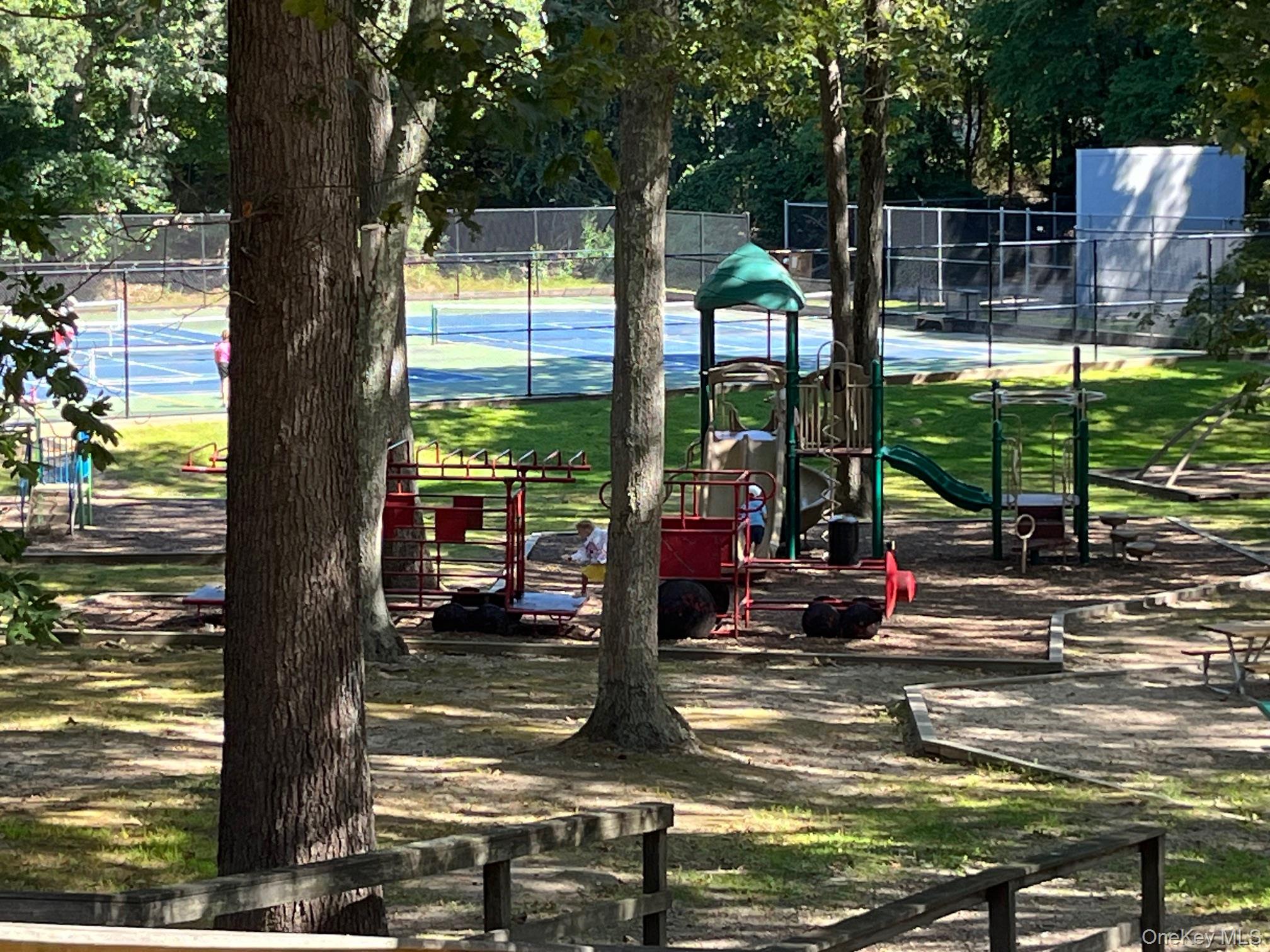 218 Cliff Road W, Wading River, NY 11792