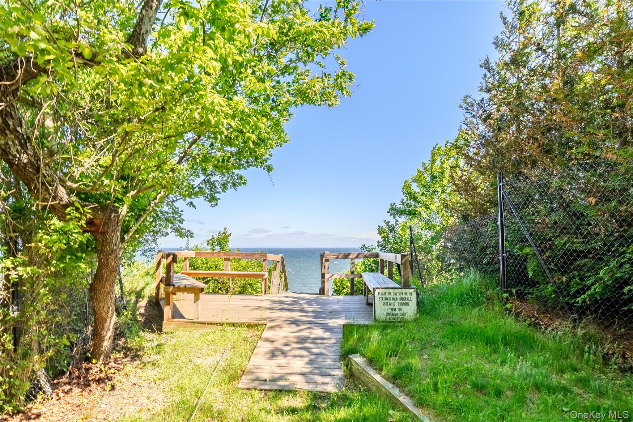 218 Cliff Road W, Wading River, NY 11792