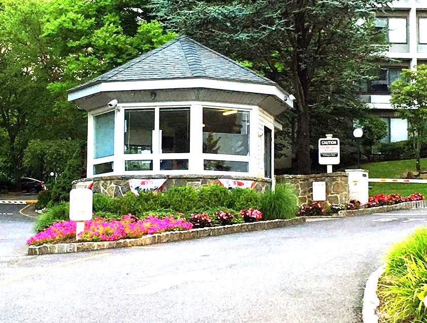 300 High Point Drive # 514, Hartsdale, NY 10530