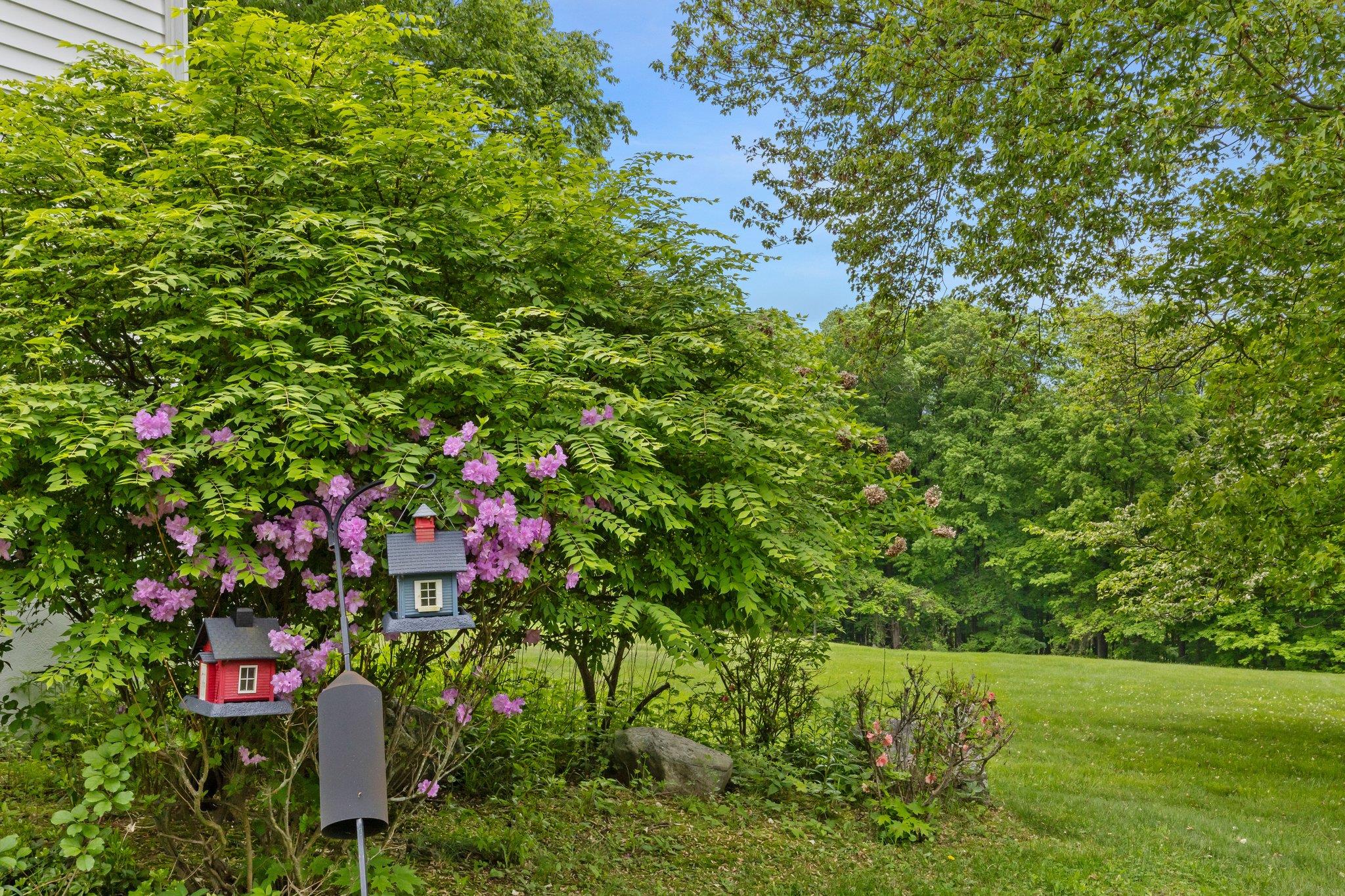 1825 Morningview Drive, Yorktown Heights, NY 10598