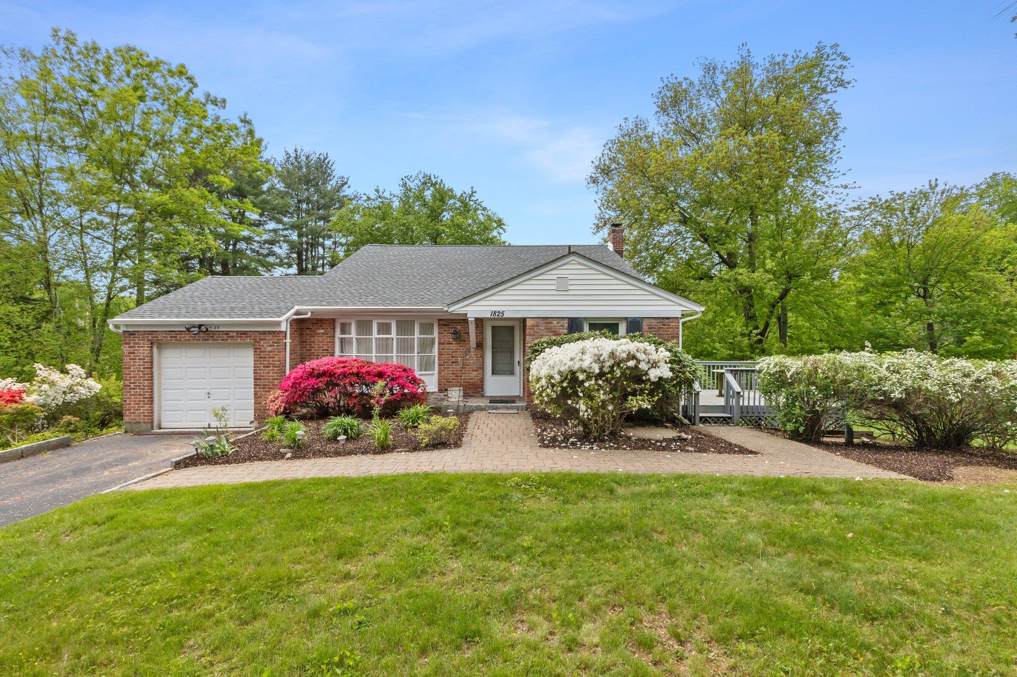 1825 Morningview Drive, Yorktown Heights, NY 10598