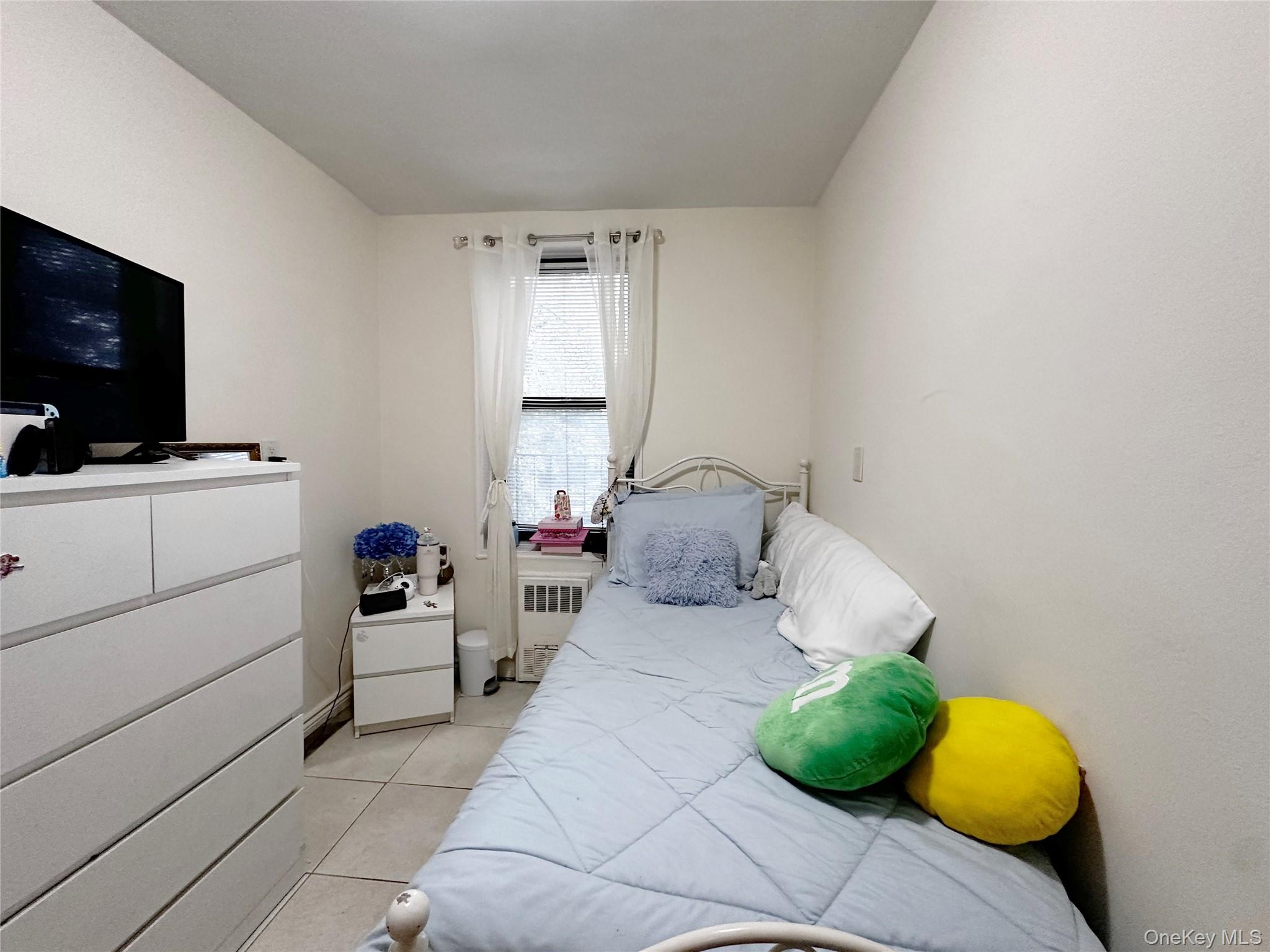 270 N Broadway # 2HI, Yonkers, NY 10701