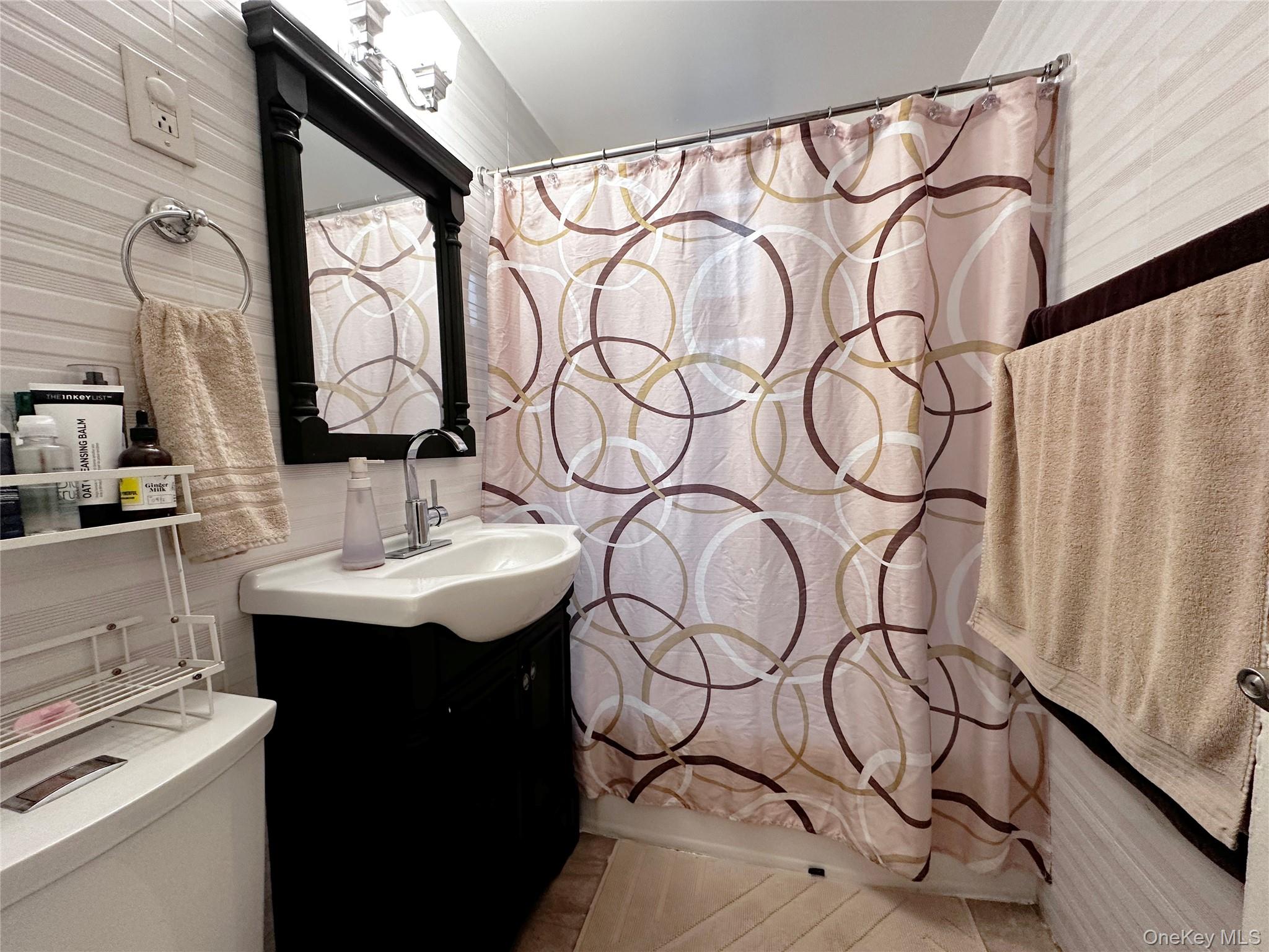 270 N Broadway # 2HI, Yonkers, NY 10701