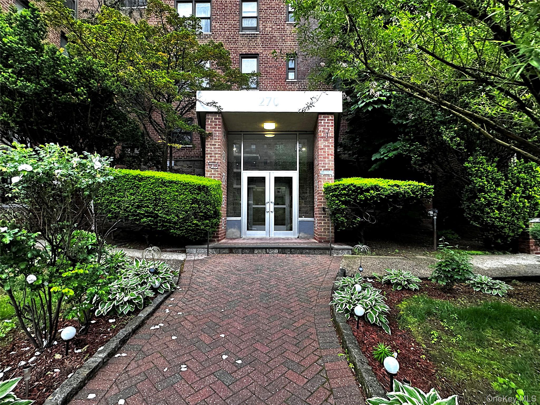 270 N Broadway # 2HI, Yonkers, NY 10701