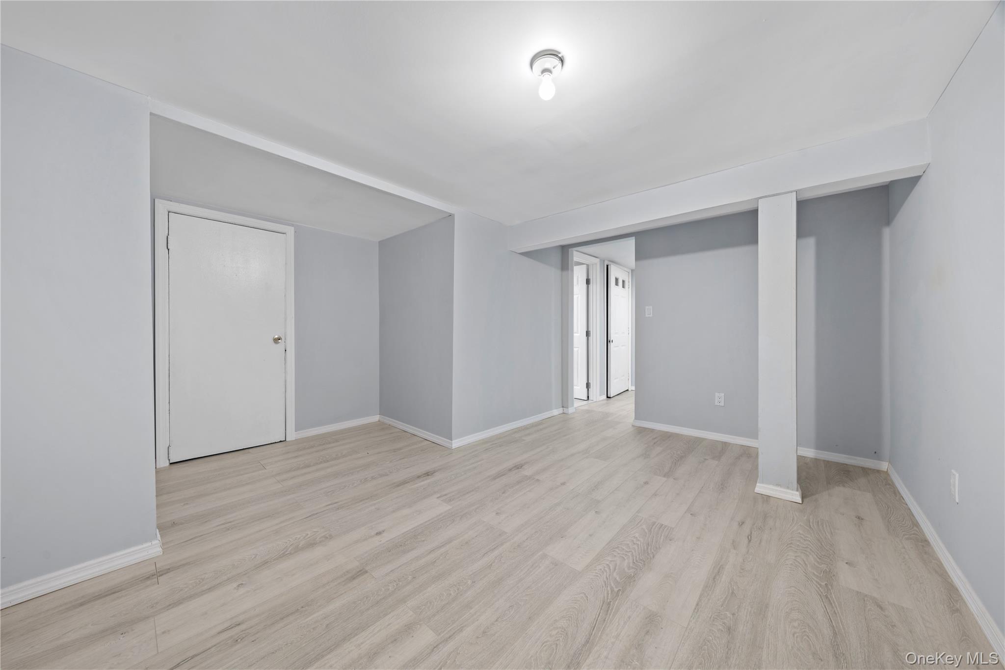 545 Granny Road, Medford, NY 11763