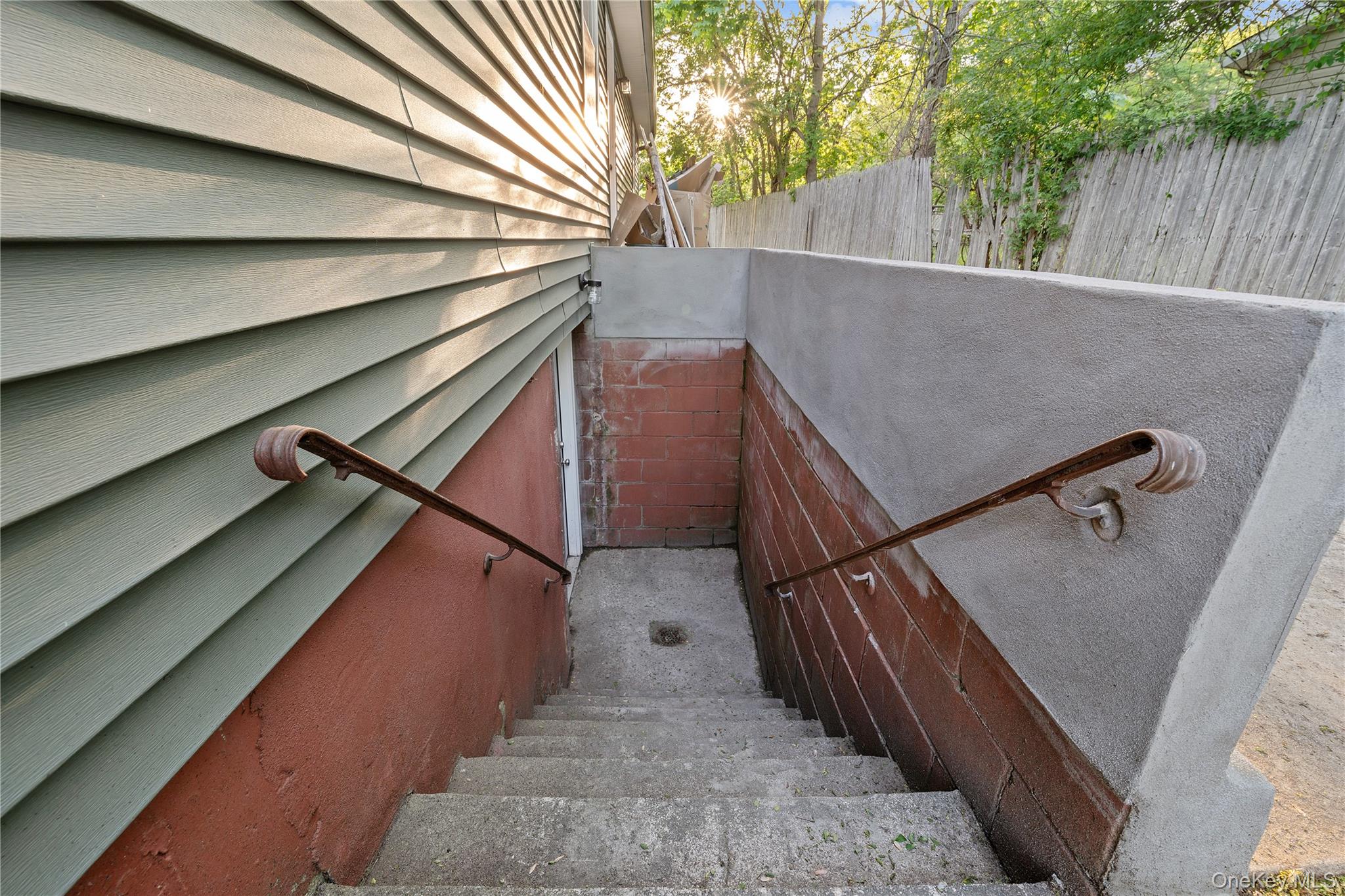 545 Granny Road, Medford, NY 11763