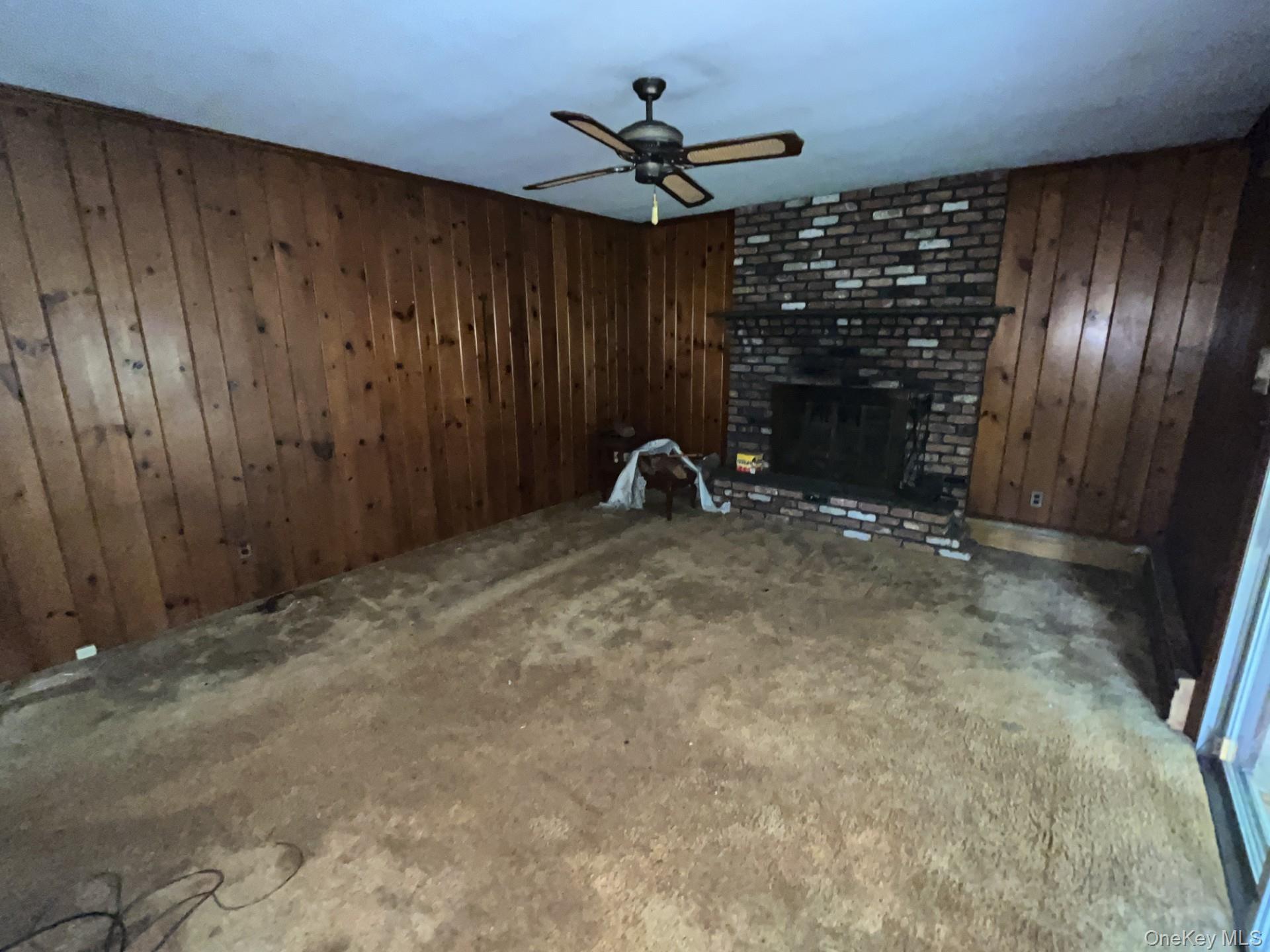 8 Bay Place, Huntington, NY 11743