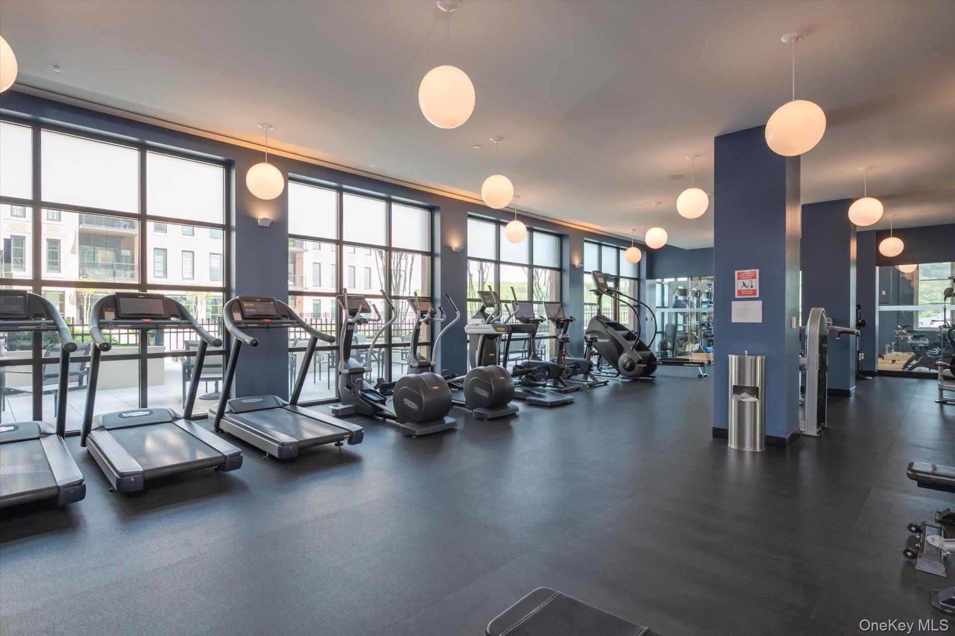 100 Garvies Point Road # 1042, Glen Cove, NY 11542