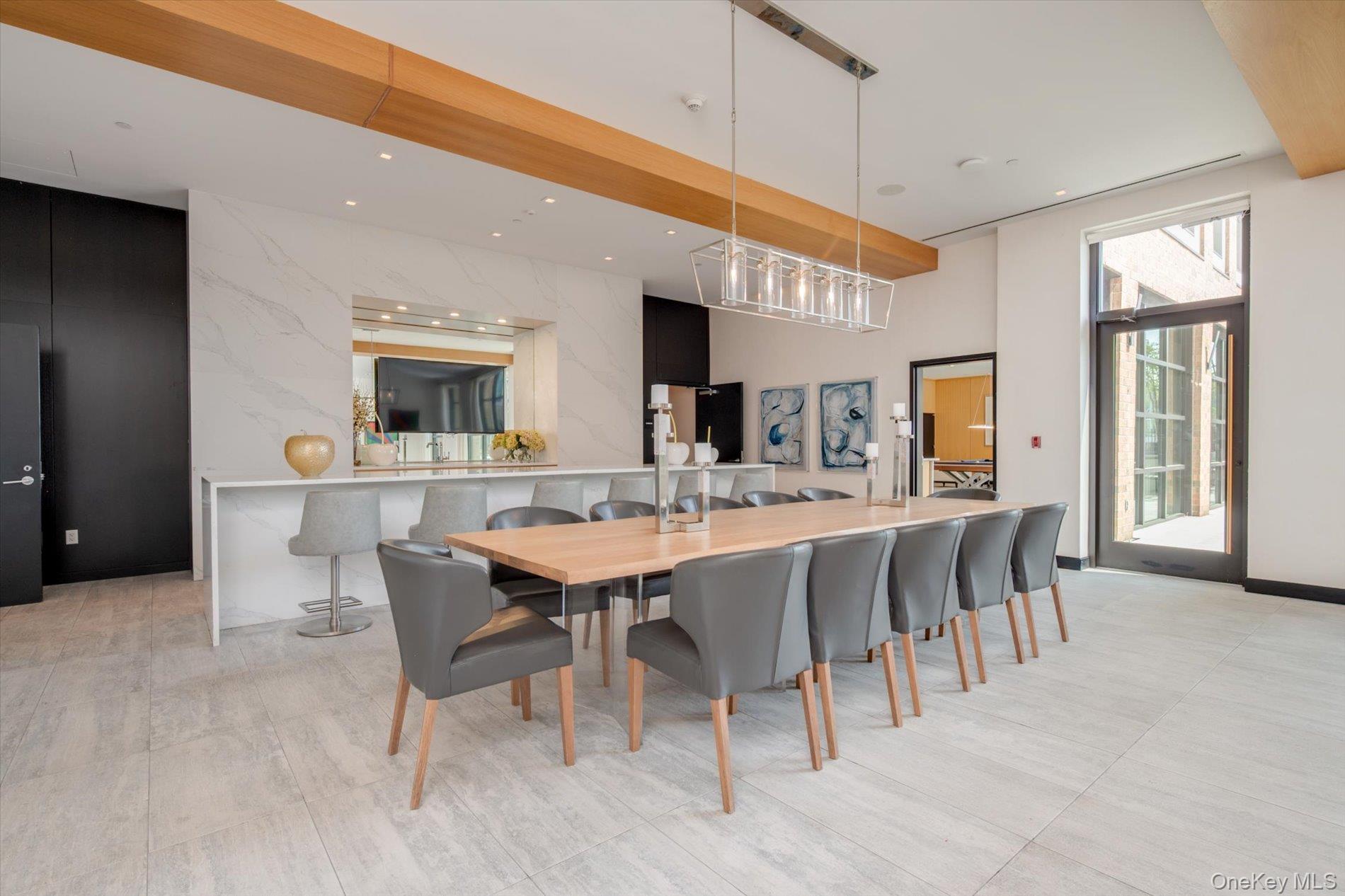 100 Garvies Point Road # 1042, Glen Cove, NY 11542