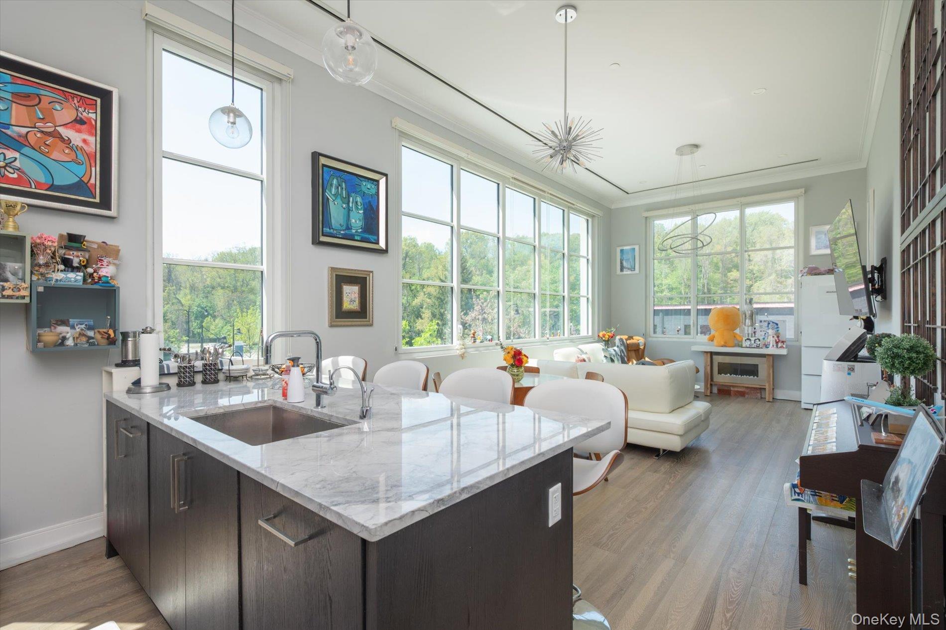 100 Garvies Point Road # 1042, Glen Cove, NY 11542