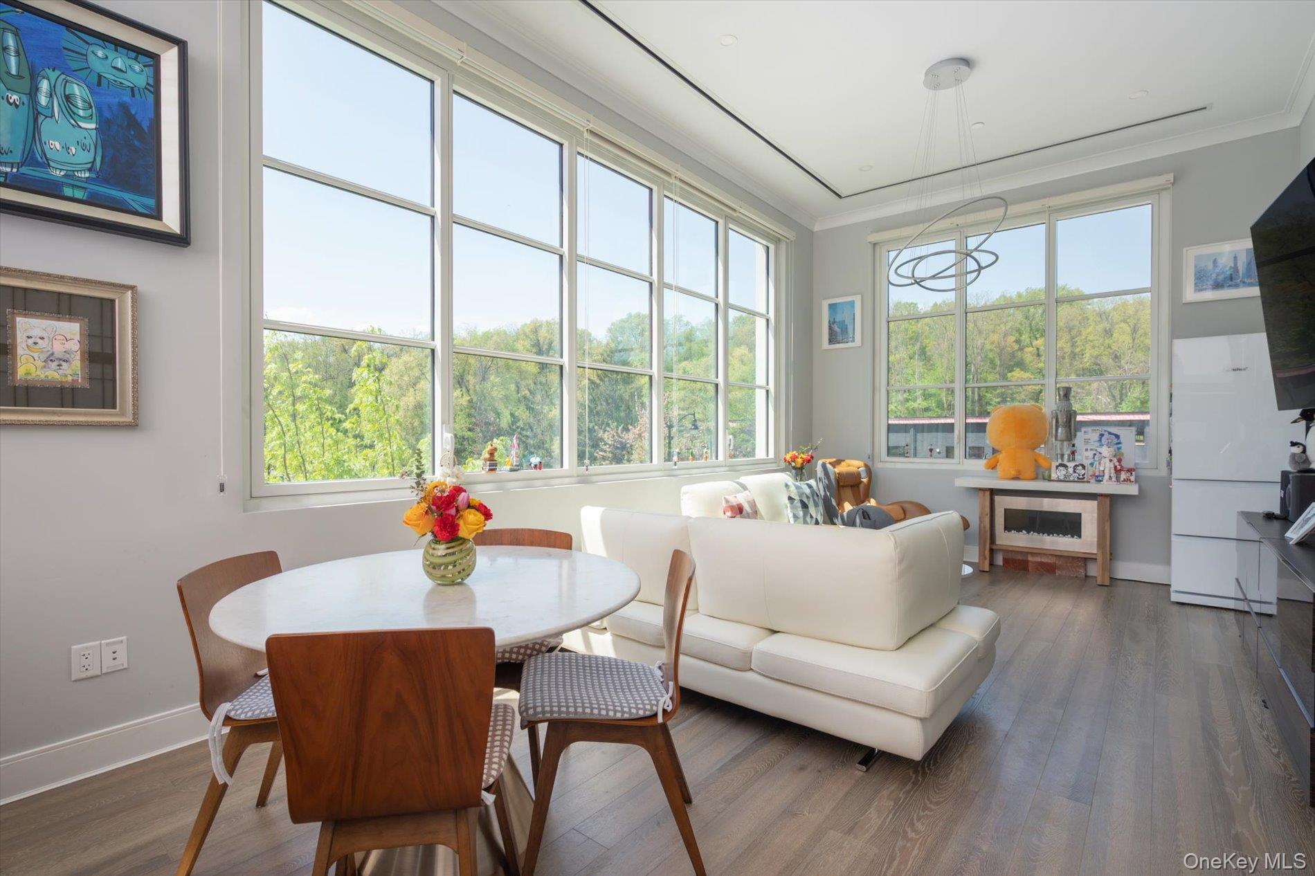 100 Garvies Point Road # 1042, Glen Cove, NY 11542