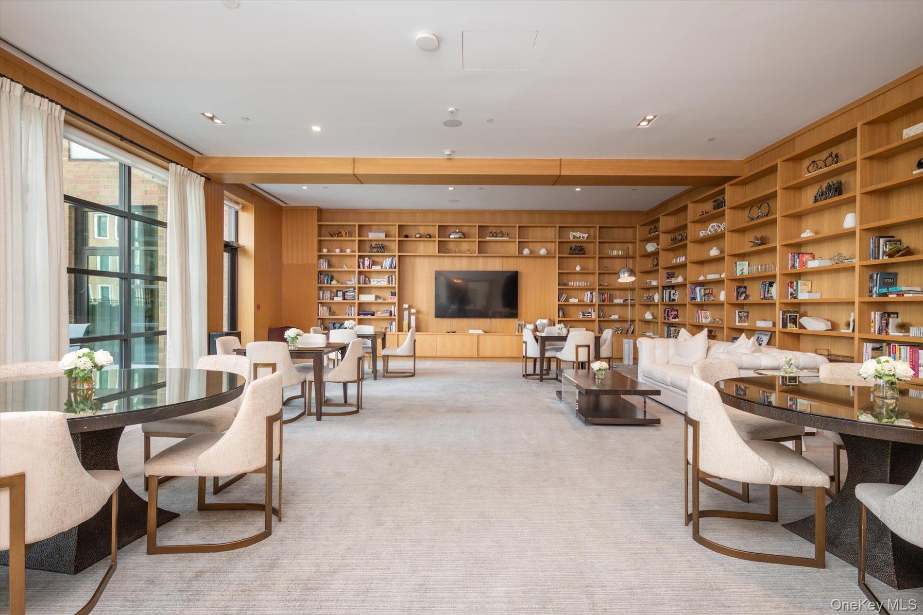 100 Garvies Point Road # 1042, Glen Cove, NY 11542