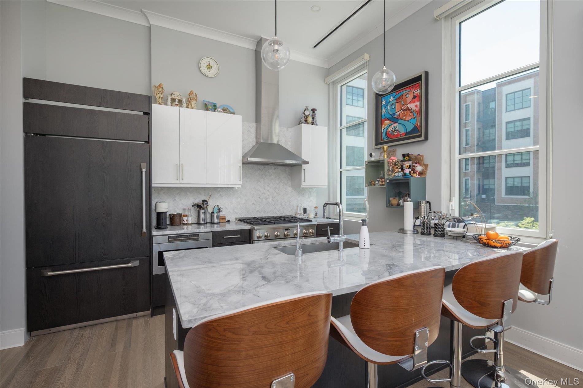 100 Garvies Point Road # 1042, Glen Cove, NY 11542