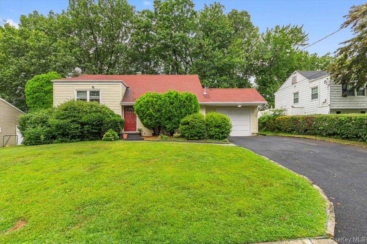60 Boxwood Road, Yonkers, NY 10710