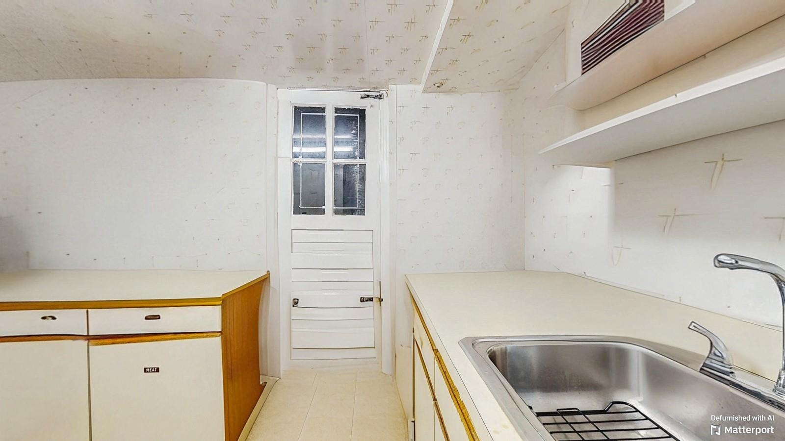 202 Broadway, Lawrence, NY 11559