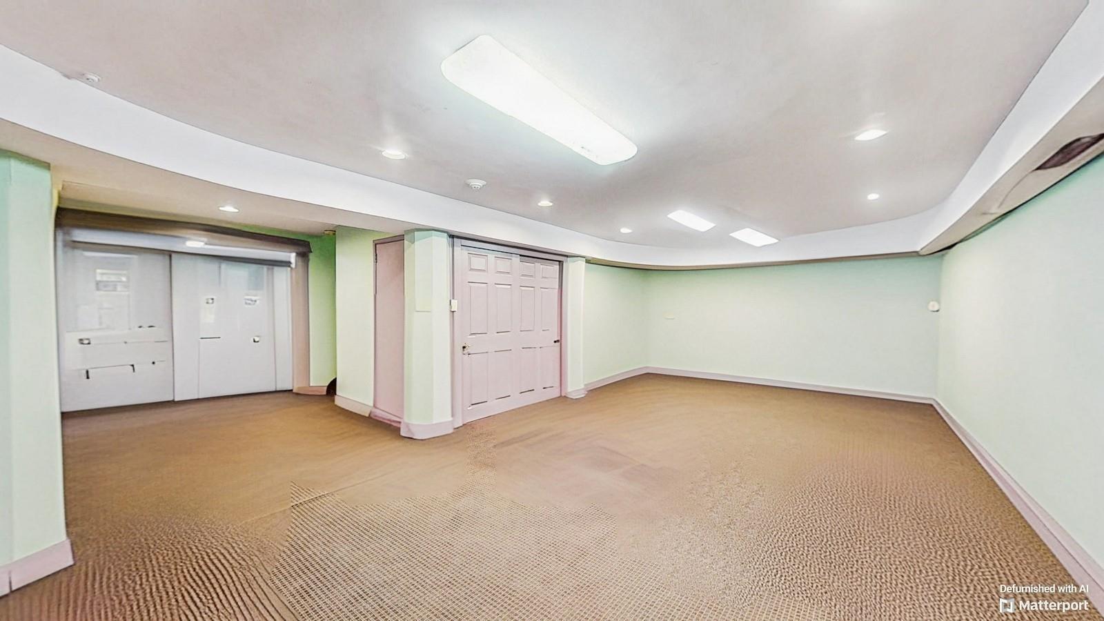 202 Broadway, Lawrence, NY 11559