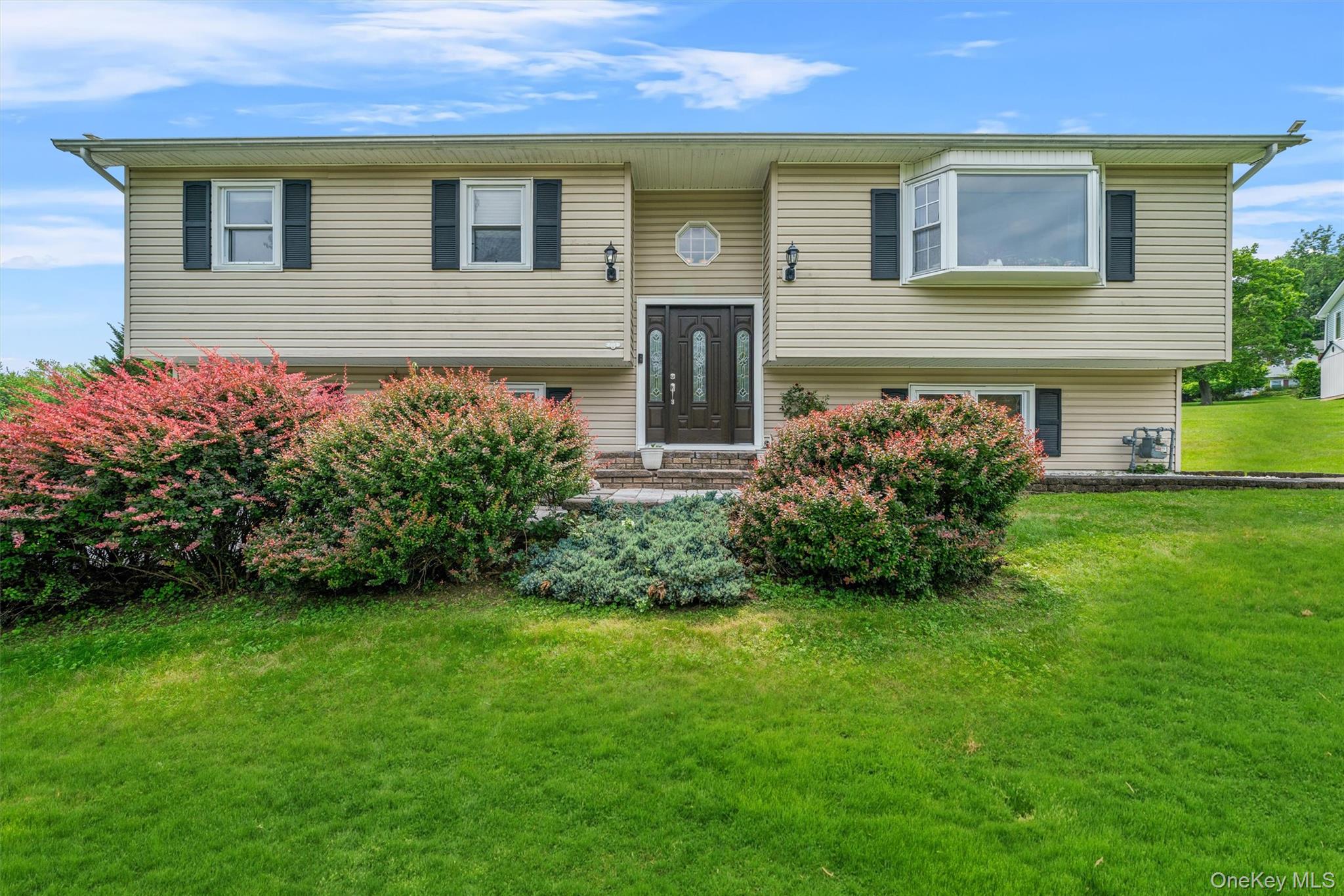 4 Genny Drive, Highland Mills, NY 10930