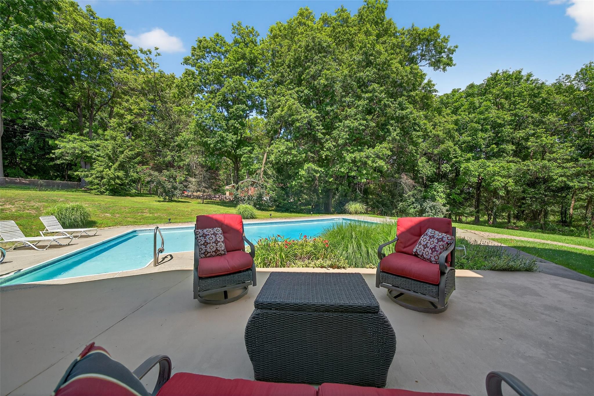 115 Moffat Road, Washingtonville, NY 10992