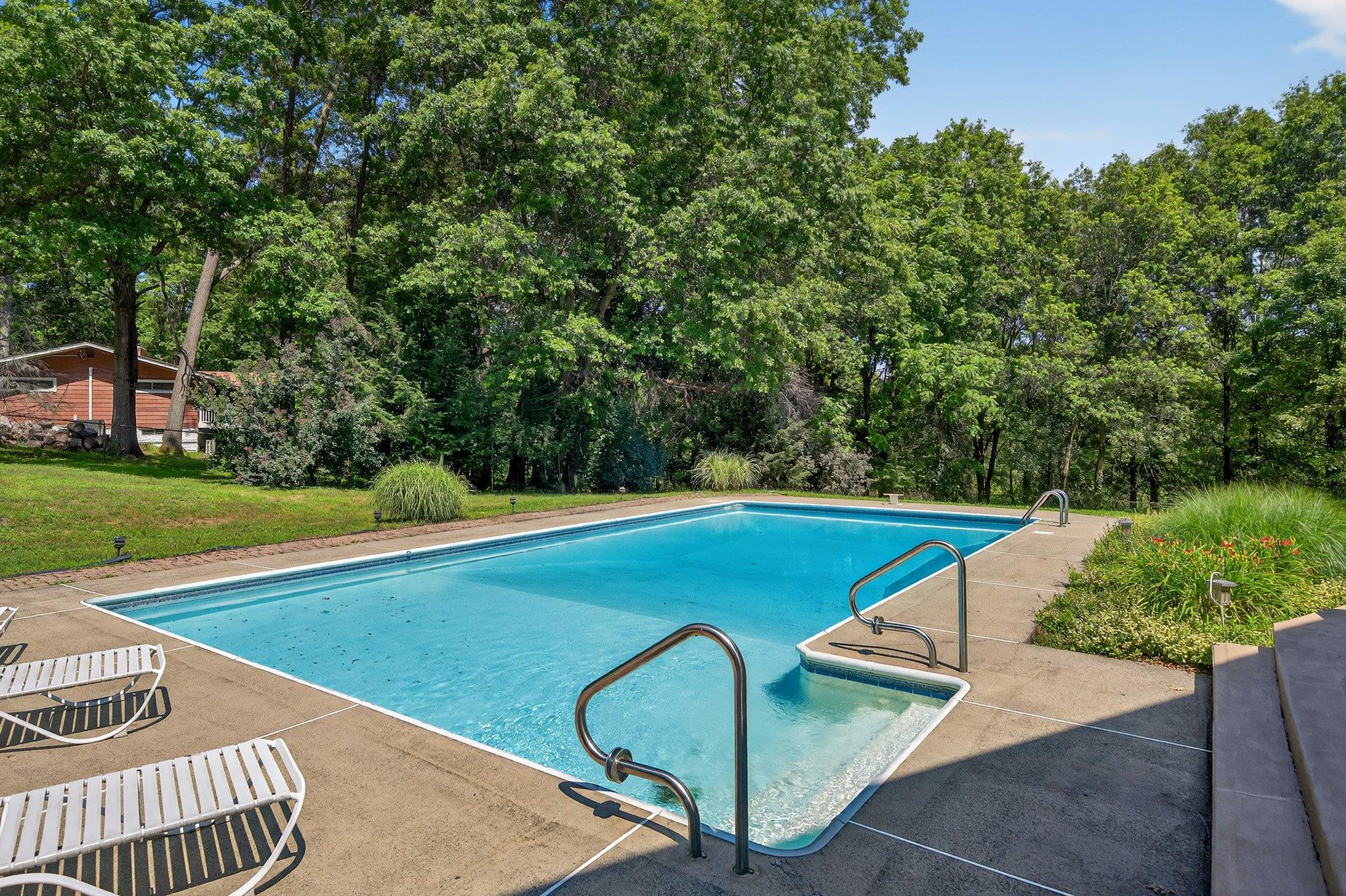 115 Moffat Road, Washingtonville, NY 10992