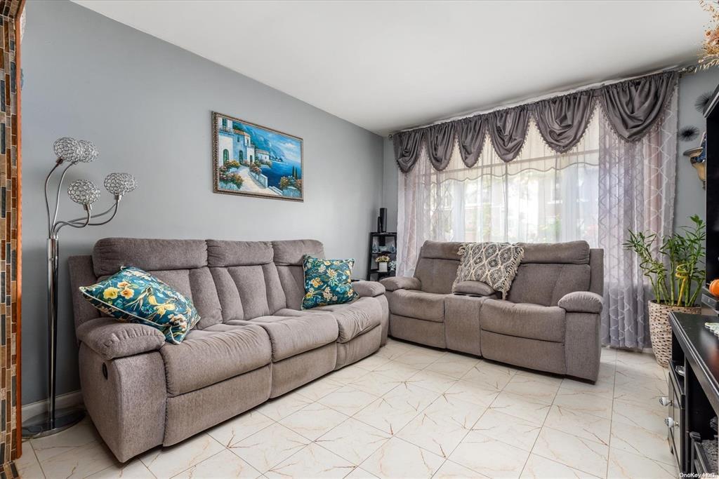 1772 68th Street, Brooklyn, NY 11204