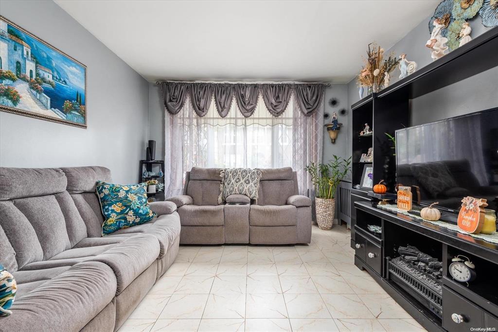 1772 68th Street, Brooklyn, NY 11204