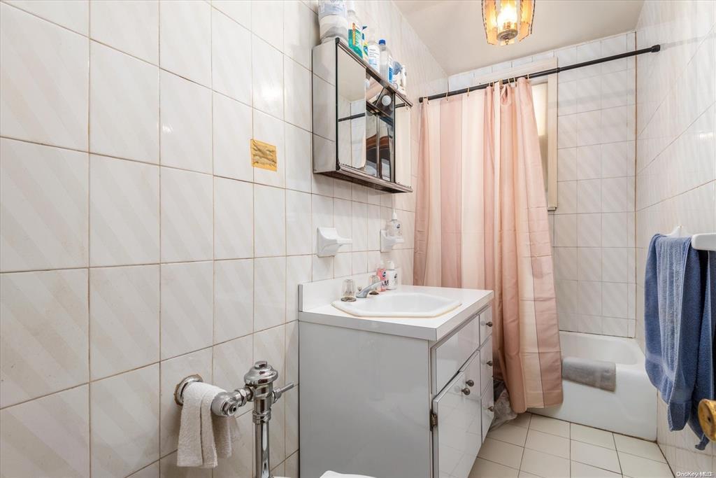 1772 68th Street, Brooklyn, NY 11204