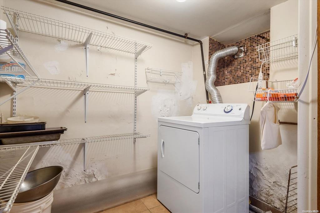 1772 68th Street, Brooklyn, NY 11204